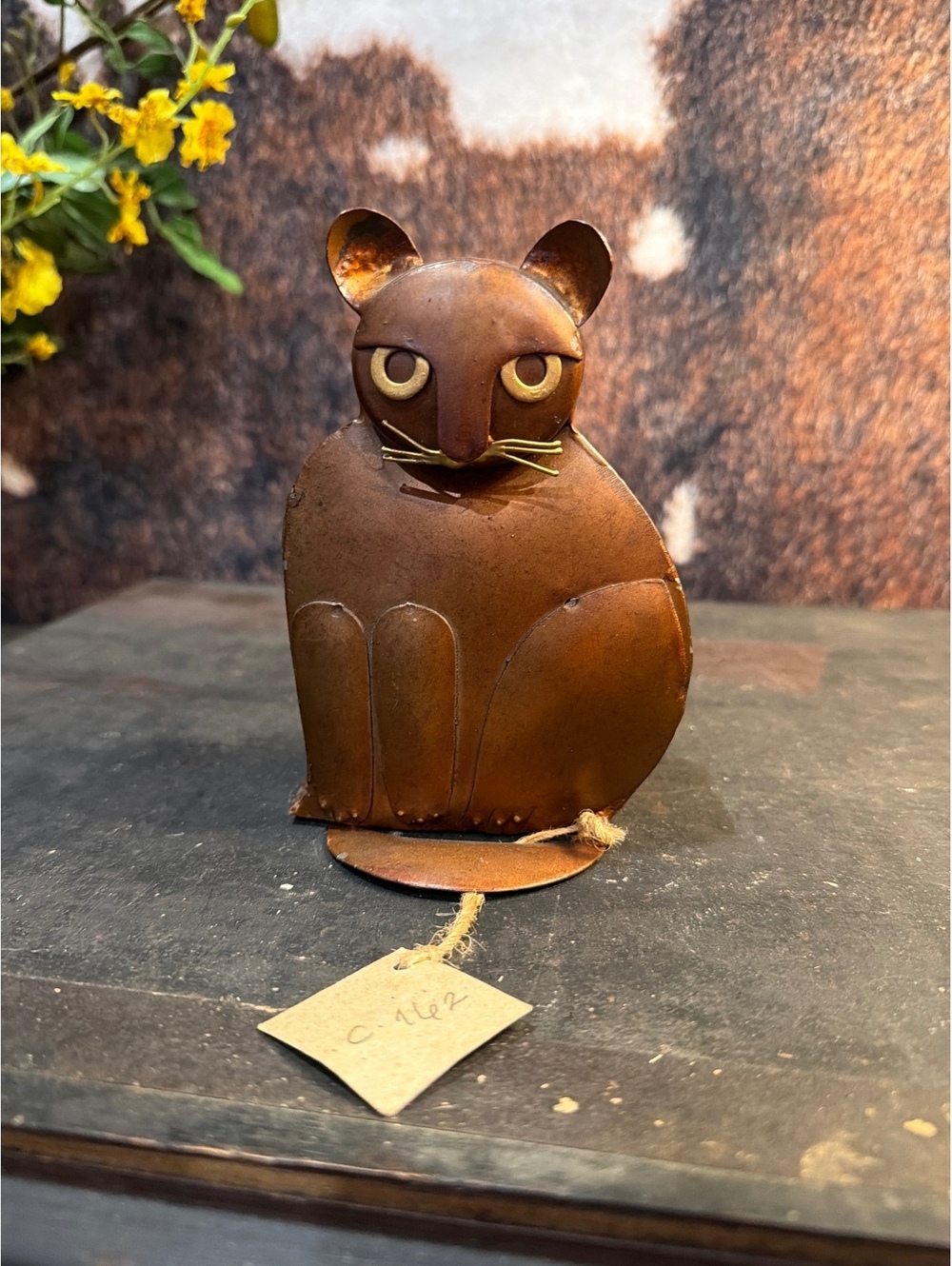 Rustic Metal Cat Candle Holder with Whiskers